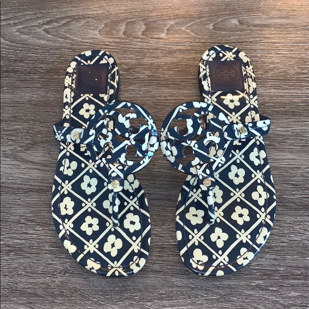 Tory Burch Miller Thong Flat Patent Leather